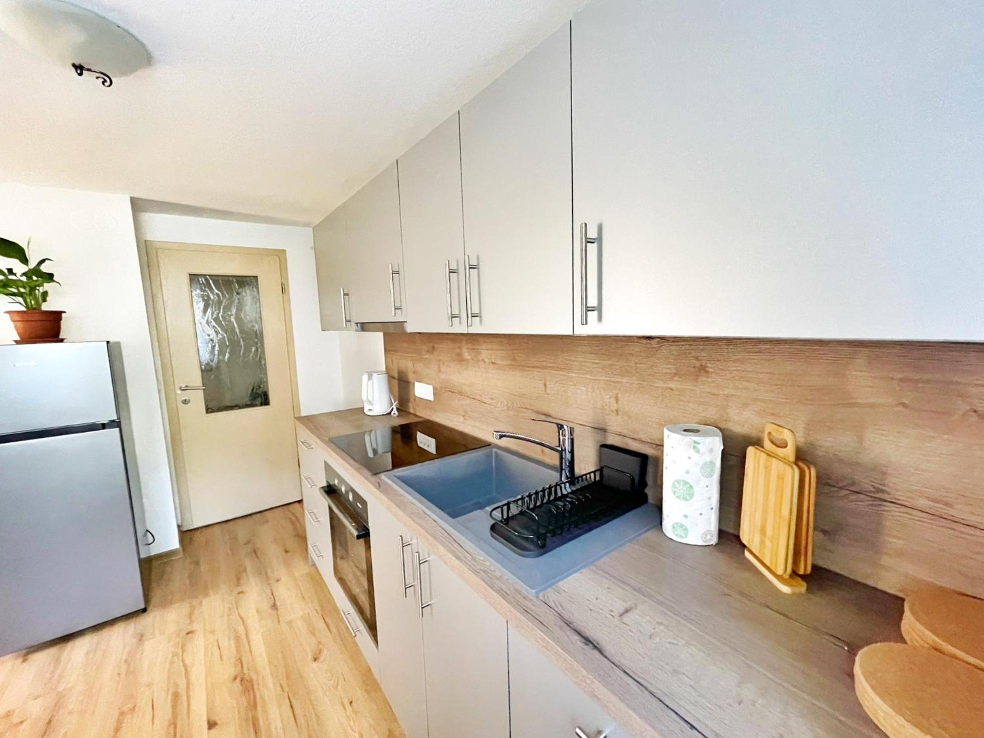 Papas Apartment 勒什 外观 照片