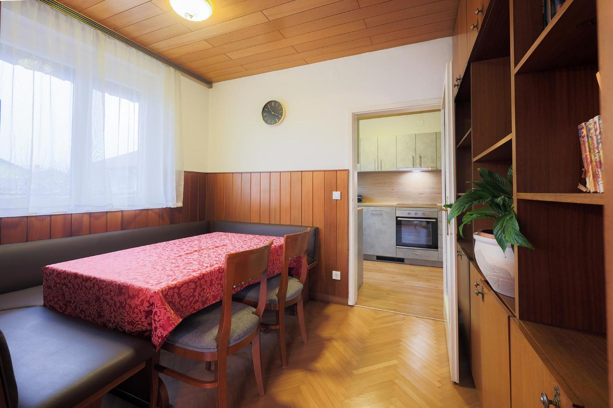 Papas Apartment 勒什 外观 照片